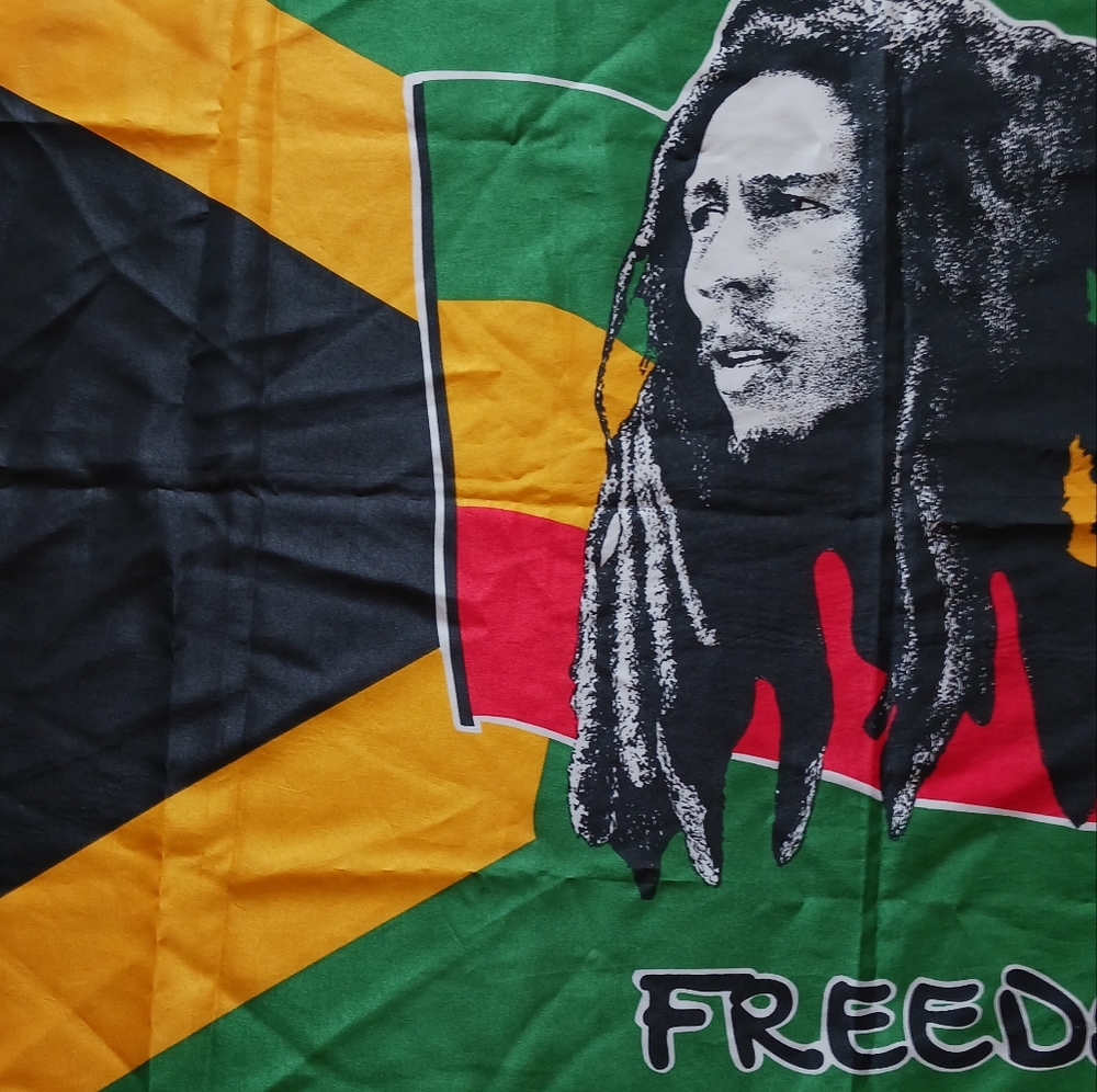 Vintage Bob Marley tapestrie Flag 3x5 wall size - Picture 3 of 7